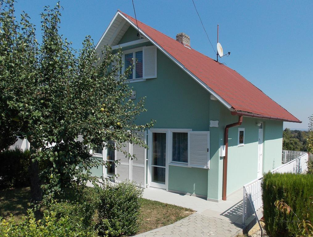 Bencze Vendeghaz Zalakaros Apartment ภายนอก รูปภาพ